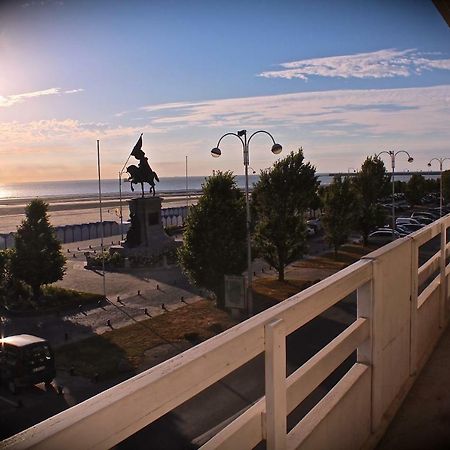 Le Bain De Mer Boulogne-sur-Mer Eksteriør billede